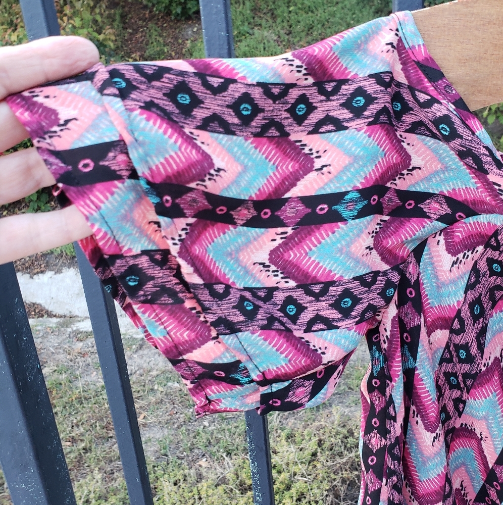 Flowy Top - Picture 2 of 8